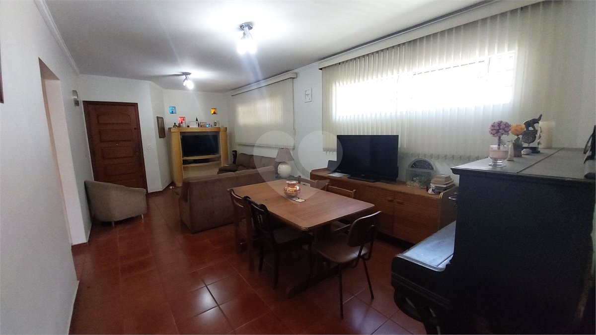 Casa Térrea à venda com 3 quartos em Mandaqui, São Paulo, SP