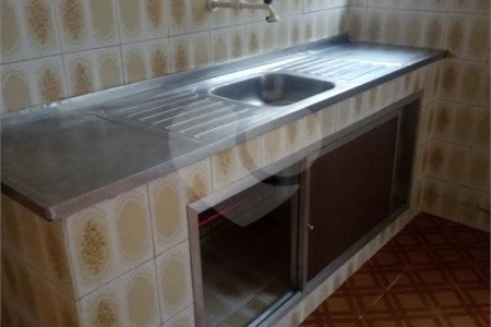 Casa à venda com 2 quartos, sendo 1 suíte, no Centro, Mangaratiba, RJ