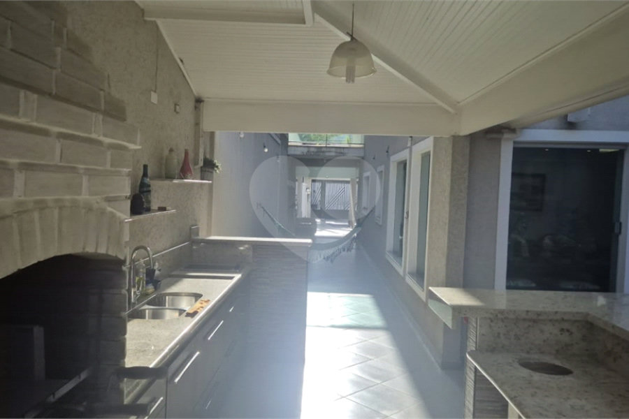 Sobrado à venda com 3 quartos, sendo 1 suíte, em Tremembé, São Paulo, SP