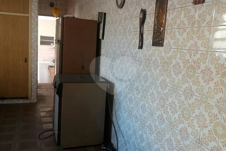 Casa Térrea à venda com 3 quartos em Bom Retiro, São Paulo, SP