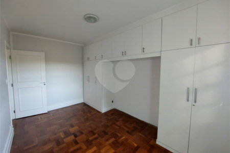 Casa à venda com 3 quartos em Brooklin, São Paulo, SP