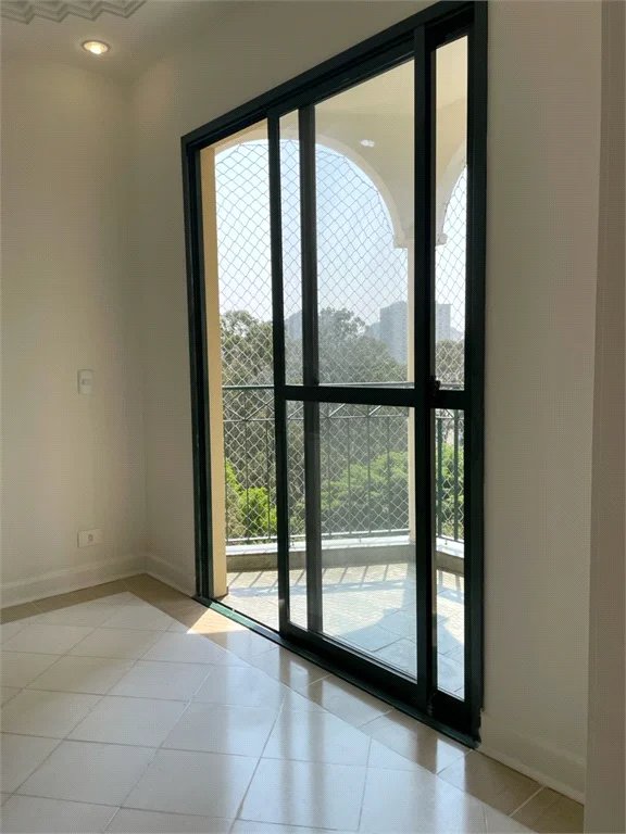 Apartamento à venda com 3 quartos, sendo 1 suíte, em Vila Suzana, São Paulo, SP