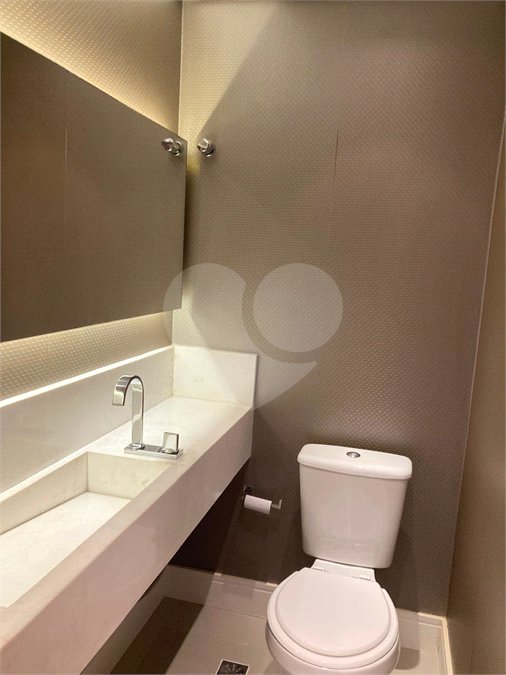 Apartamento para alugar com 3 suítes em Granja Julieta, São Paulo, SP