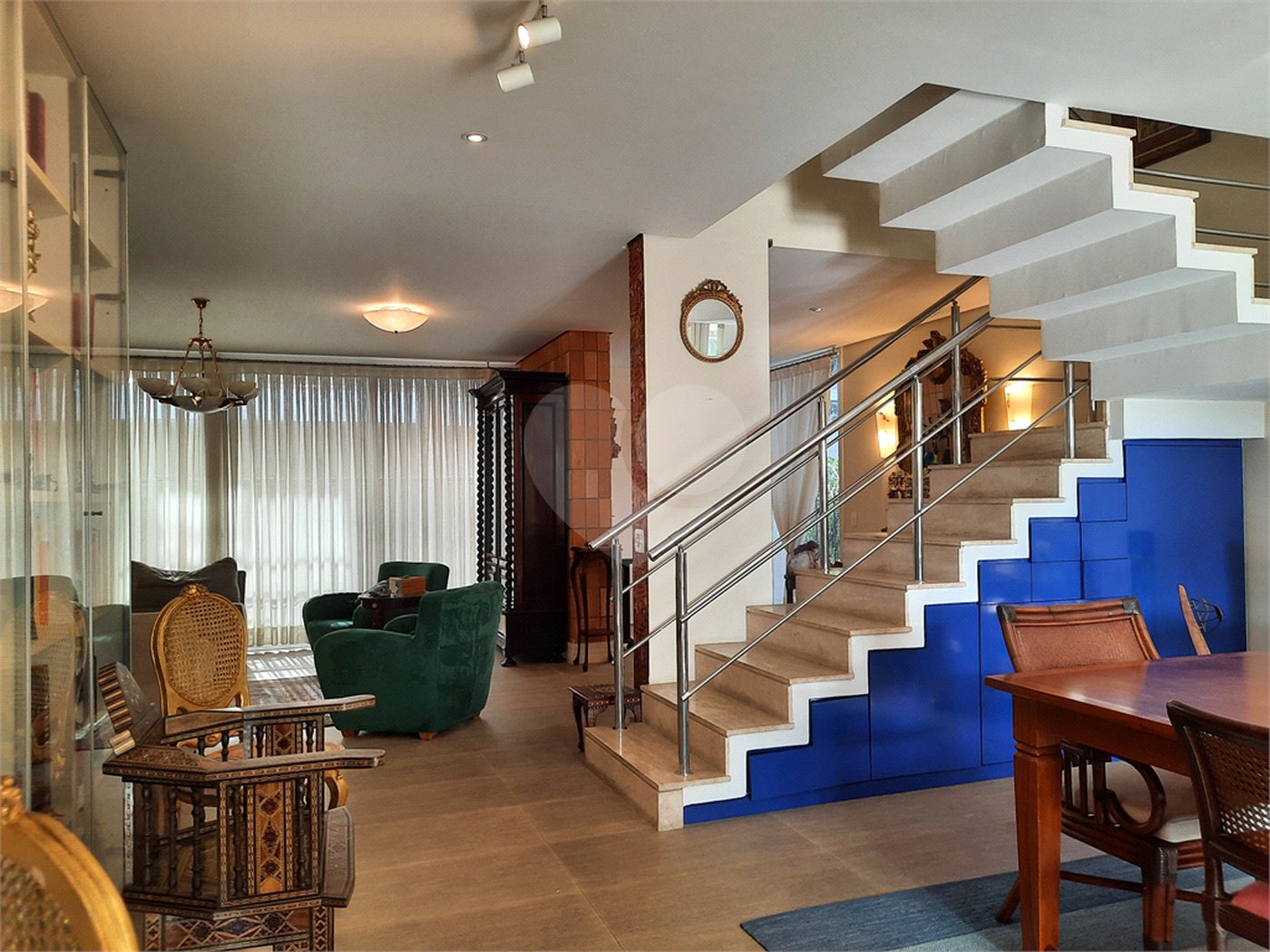 Casa à venda com 4 suítes no condomínio Las Cumbres, São Paulo - SP