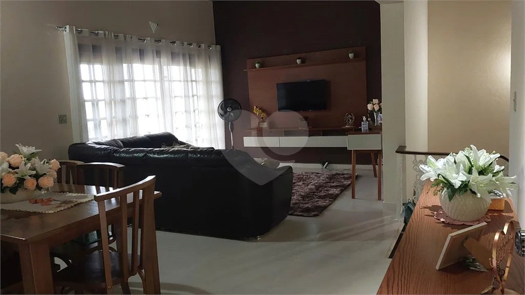 Chácara à venda com 3 quartos, sendo 1 suíte,  em Fazenda Marajoara, Campo Limpo Paulista, SP