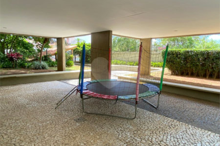Apartamento à venda com 3 quartos, sendo 1 suíte, em Morumbi, São Paulo, SP