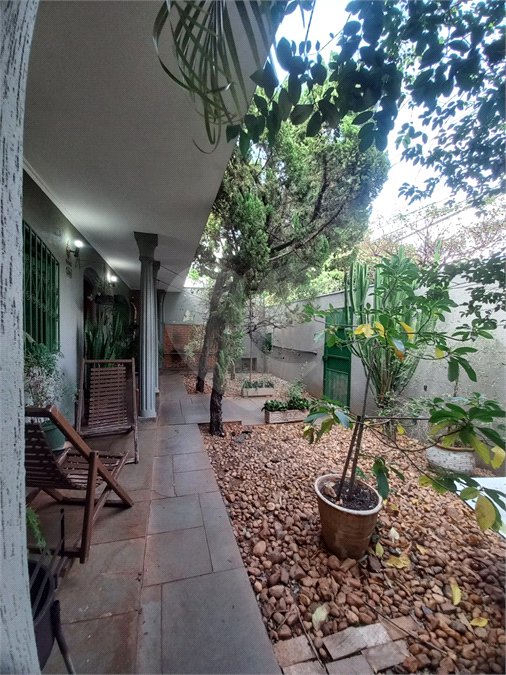 Casa à venda com 4 quartos, sendo 1 suíte,  em Parque dos Bandeirantes, Ribeirão Preto, SP