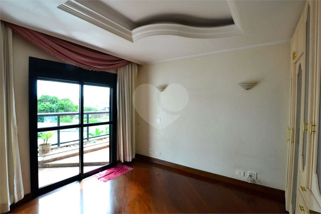 Apartamento à venda com 4 quartos, sendo 2 suítes, em Vila Monumento, São Paulo, SP