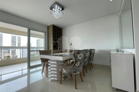 Apartamento à venda com 3 suítes em Água Fria, São Paulo, SP