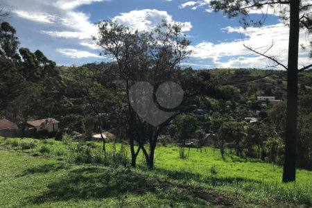 Terreno à venda em Jardim Estância Brasil, Atibaia, SP