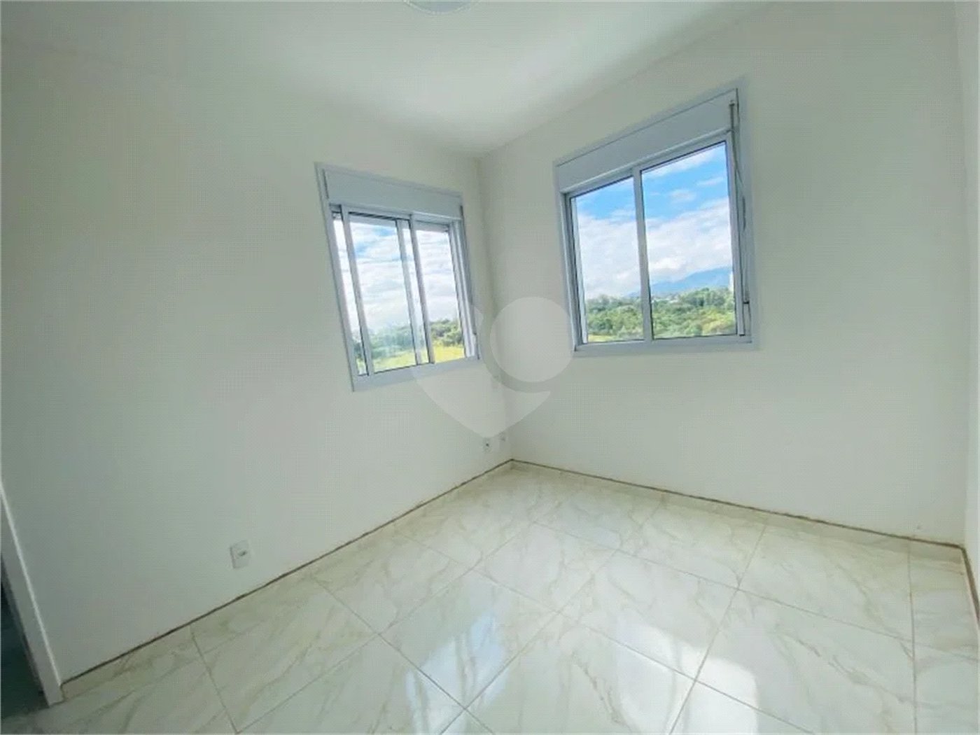 Apartamento à venda com 2 quartos, sendo 1 suíte, em Jardim Tereza Cristina, Jundiaí, SP