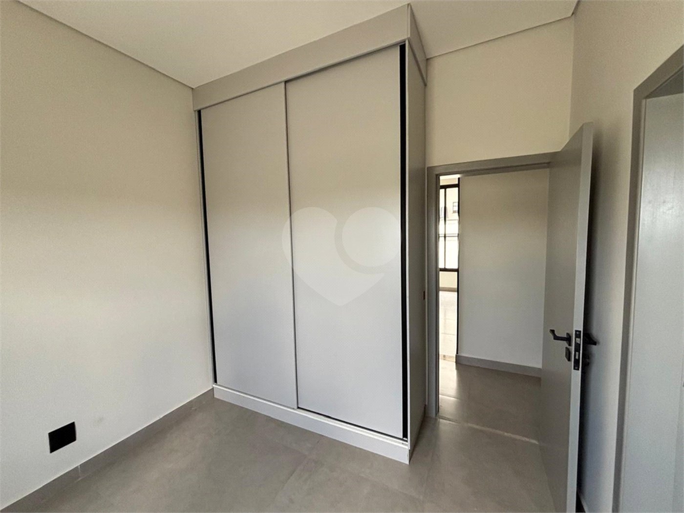 Sobrado à venda com 4 suítes em Residencial Central Parque, Salto, SP