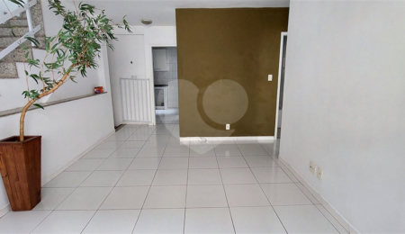 Casa de Vila à venda com 3 quartos, sendo 1 suíte,  em Vila Isabel, Rio de Janeiro, RJ