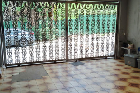 Sobrado à venda com 3 quartos, sendo 1 suíte, em Parque Fongaro, São Paulo, SP