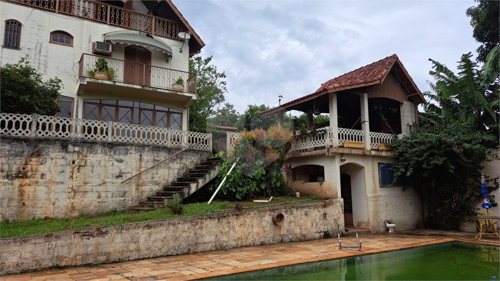 Casa à venda com 5 quartos, sendo 2 suítes, em Rancho Grande, Mairiporã, SP
