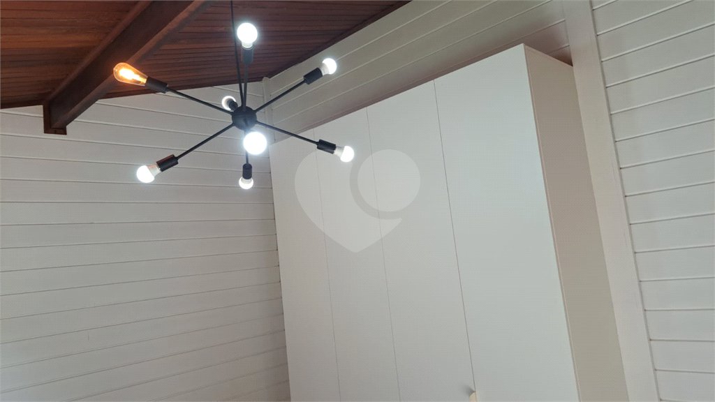 Casa à venda com 3 quartos, sendo 1 suíte, no condomínio Alpes da Cantareira, Mairiporã - SP