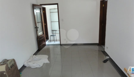 Sobrado à venda com 3 quartos em Água Fria, São Paulo, SP