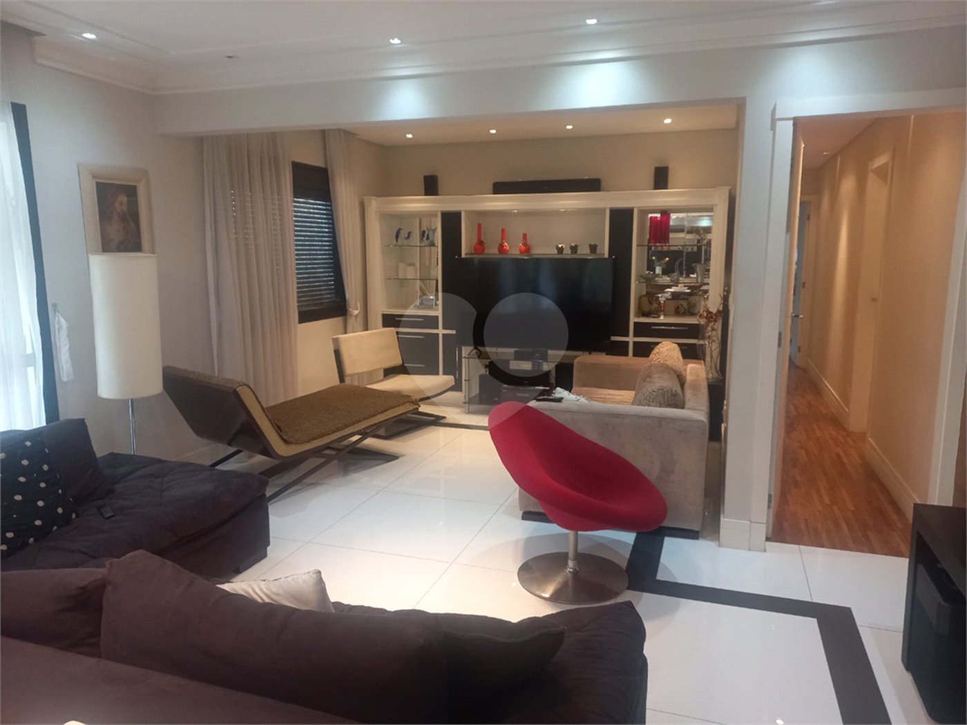 Apartamento à venda com 3 suítes em Vila Pompéia, São Paulo, SP