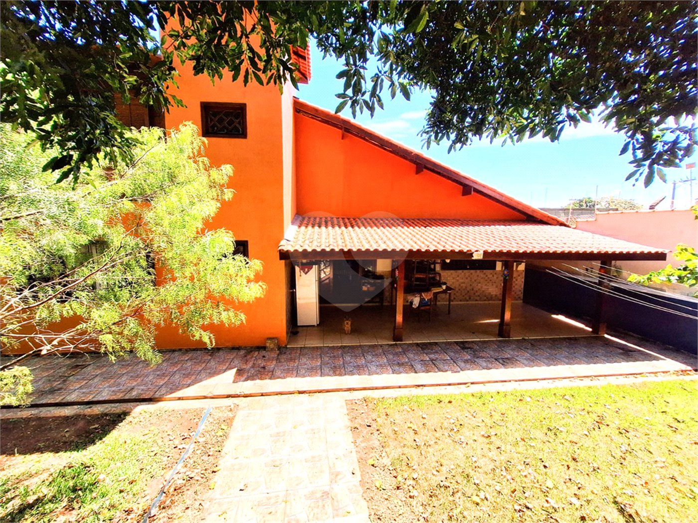 Casa à venda com 3 quartos, sendo 1 suíte, em Mogi Moderno, Mogi das Cruzes, SP