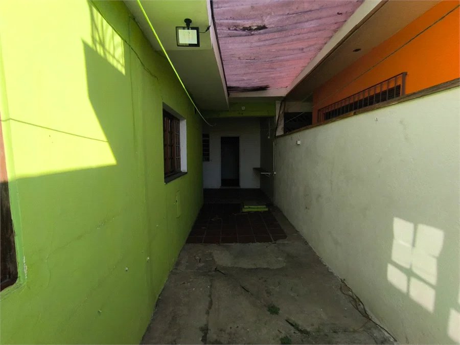 Casa à venda com 3 quartos em Jardim das Esmeraldas, São Paulo, SP