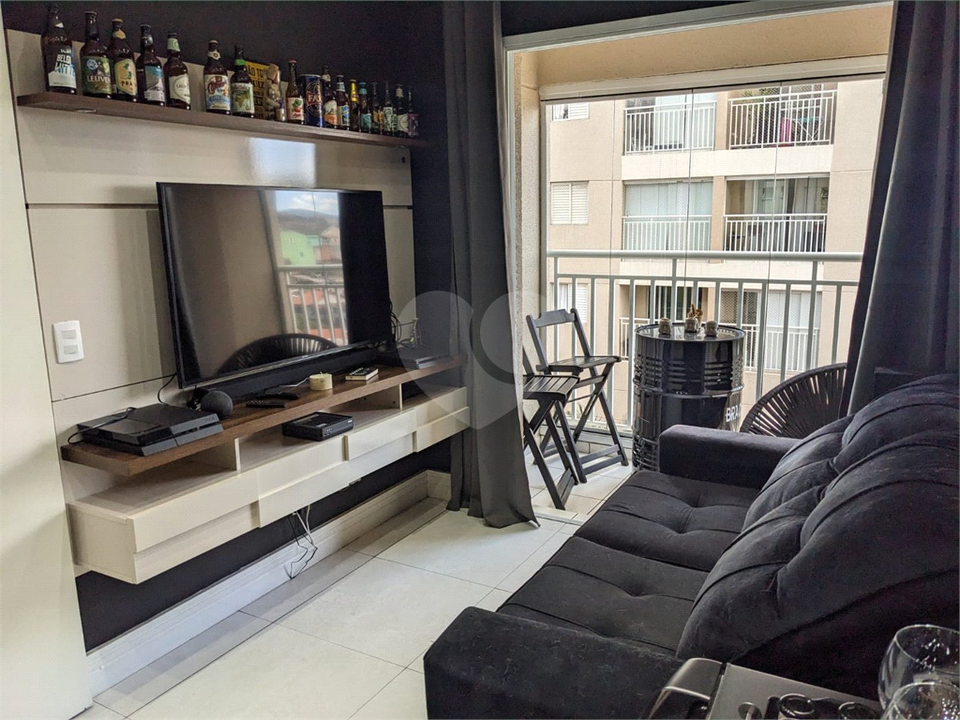 Apartamento à venda com 2 quartos, sendo 1 suíte,  em Jardim Rosa de Franca, Guarulhos, SP