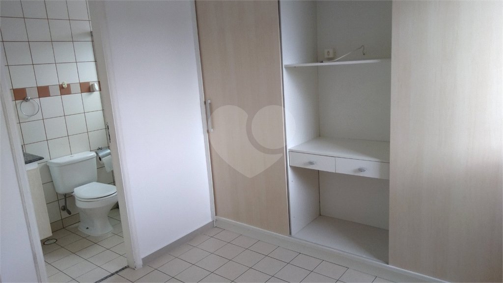 Apartamento à venda com 2 quartos em Jardim Ismênia, São José dos Campos, SP