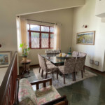 Casa à venda com 3 quartos, sendo 1 suíte, com vista deslumbrante em Recreio Maristela, Atibaia