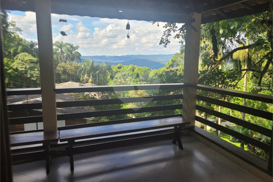 Sítio à venda com 6 quartos, sendo 3 suítes, em Serra da Cantareira, Mairiporã, SP