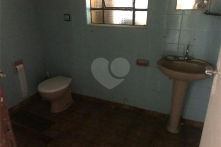 Casa à venda com 2 quartos em Vila Vitório Mazzei, São Paulo, SP
