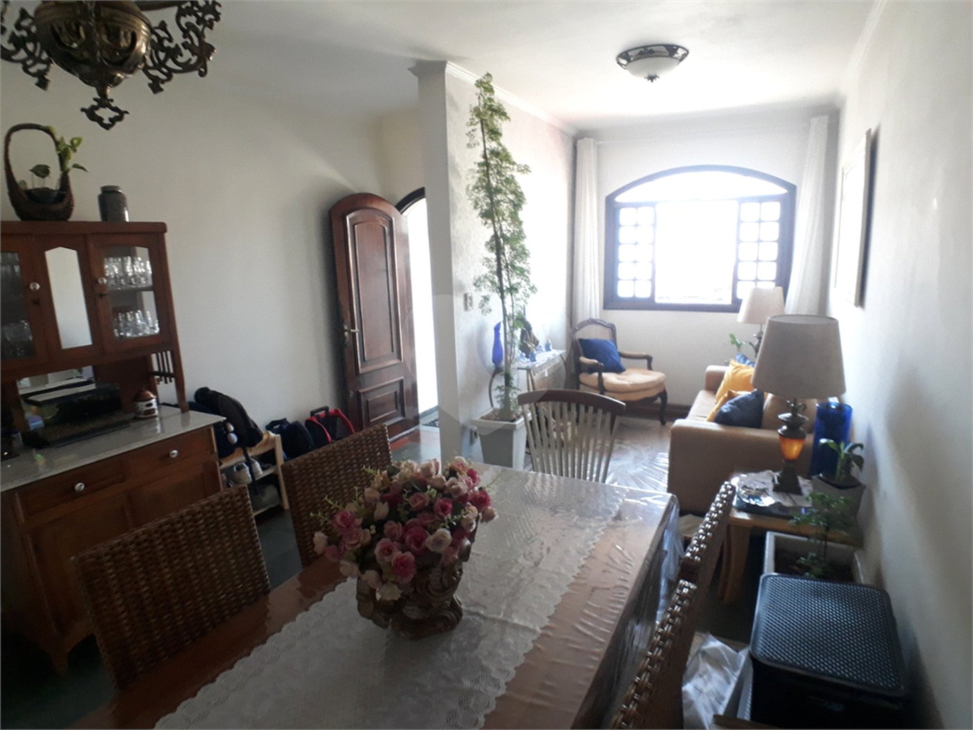 Casa Térrea à venda com 6 quartos, sendo 2 suítes, em Limão, São Paulo, SP