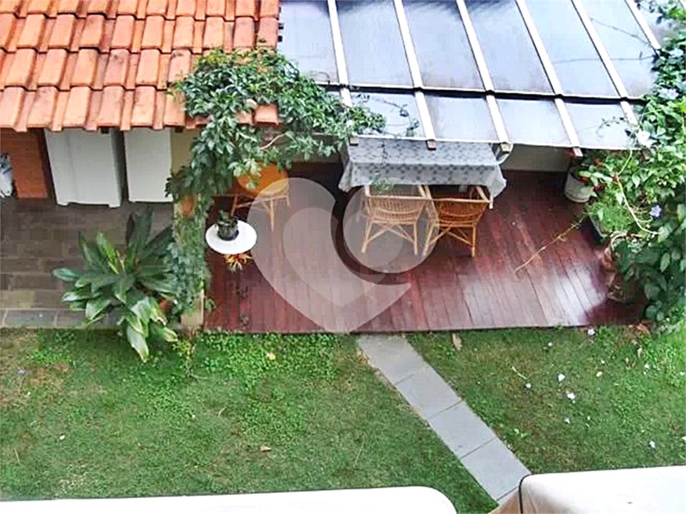 Sobrado à venda com 3 suítes em Palmas do Tremembé, São Paulo, SP