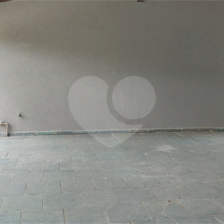 Sobrado à venda com 3 quartos, sendo 1 suíte, em Ressaca, Atibaia, SP