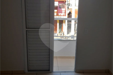 Sobrado à venda com 2 suítes em Jardim Nely, Indaiatuba, SP