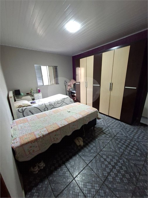 Casa à venda com 4 quartos, sendo 1 suíte,  em Vila Santa Maria, Guarulhos, SP