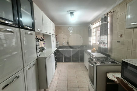 Casa à venda com 2 quartos em Vila Barcelona, Sorocaba, SP