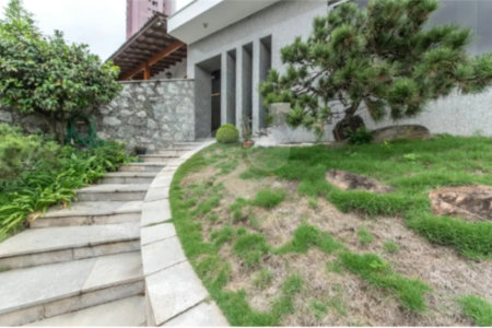 Casa à venda com 5 quartos, sendo 3 suítes, em Vila Santo Estéfano, São Paulo, SP