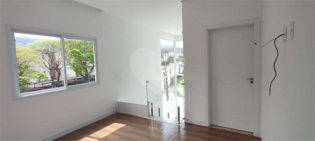 Casa à venda com 3 suítes no condomínio Bella Cittá - Villaggio II, Mogi das Cruzes - SP