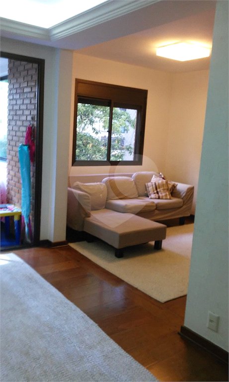 Apartamento à venda com 3 quartos, sendo 1 suíte, em Jardim Vitória Régia, São Paulo, SP