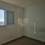 Apartamento à venda com 3 quartos, sendo 1 suíte, no Centro, Poá, SP