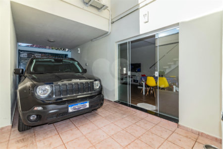 Sobrado à venda com 3 quartos, sendo 1 suíte, em Cambuci, São Paulo, SP