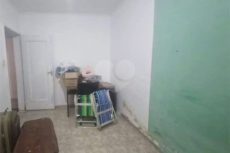 Sobrado à venda com 8 quartos em Vila Guarani, São Paulo, SP