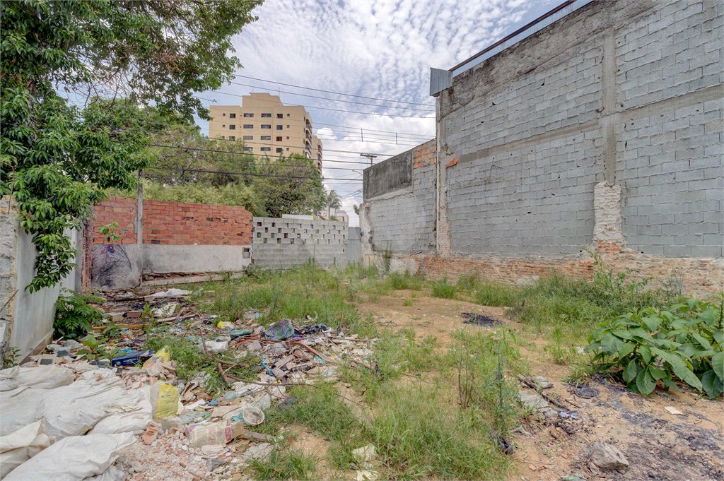 Terreno à venda em Cupecê, São Paulo, SP