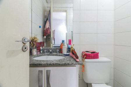 Apartamento à venda com 3 quartos, sendo 1 suíte,  em Jardim Esmeralda, São Paulo, SP