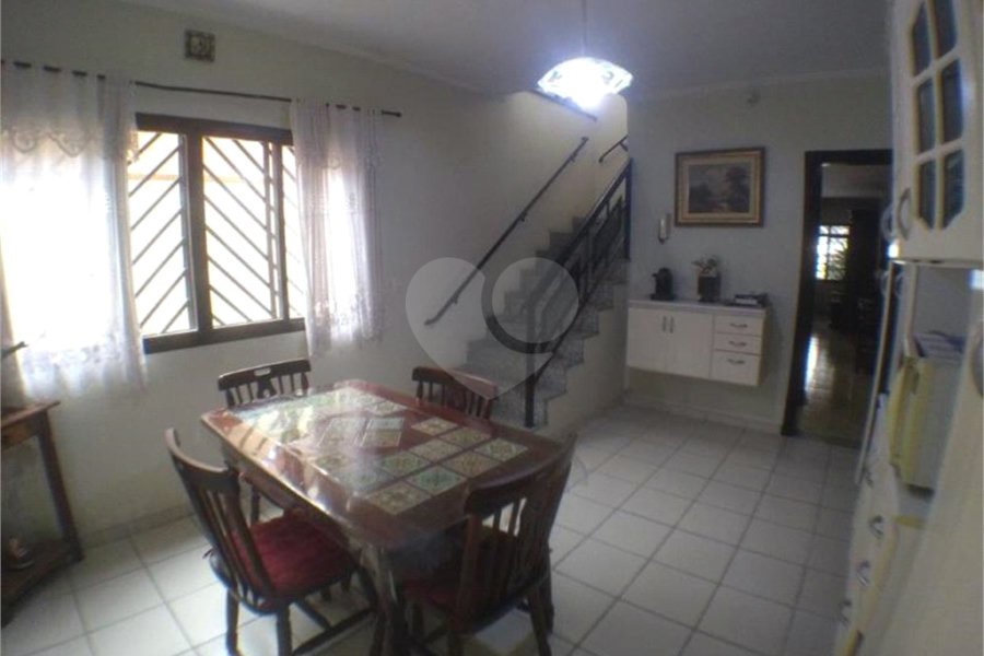 Sobrado à venda com 4 quartos, sendo 2 suítes,  em Jabaquara, São Paulo, SP