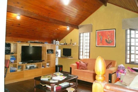 Sobrado à venda com 6 quartos, sendo 5 suítes, em Jardim Catanduva, São Paulo, SP