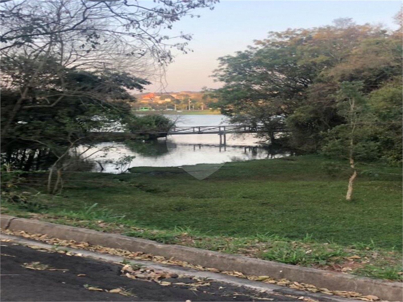 Terreno à venda no condomínio Acmti - Colinas do Mosteiro, Terras de Itaici e Recanto dos Pássaros, Indaiatuba - SP