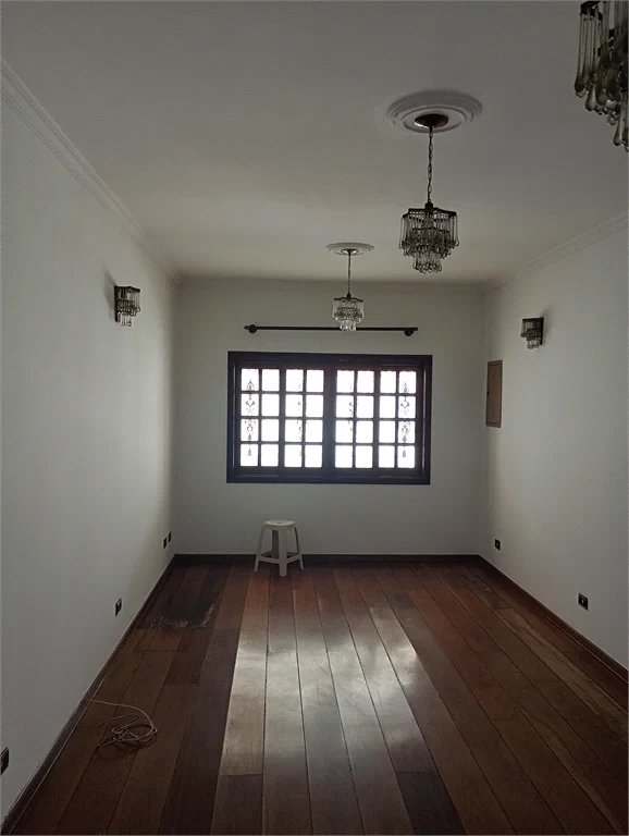 Sobrado à venda com 3 suítes em Vila Inah, São Paulo, SP