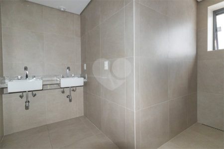 Apartamento à venda com 2 suítes em Jardim Morumbi, São Paulo, SP