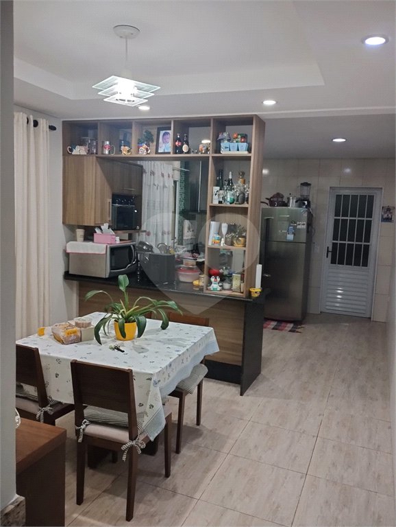 Casa à venda com 3 quartos, sendo 1 suíte, em Vila Moraes, Mogi das Cruzes, SP
