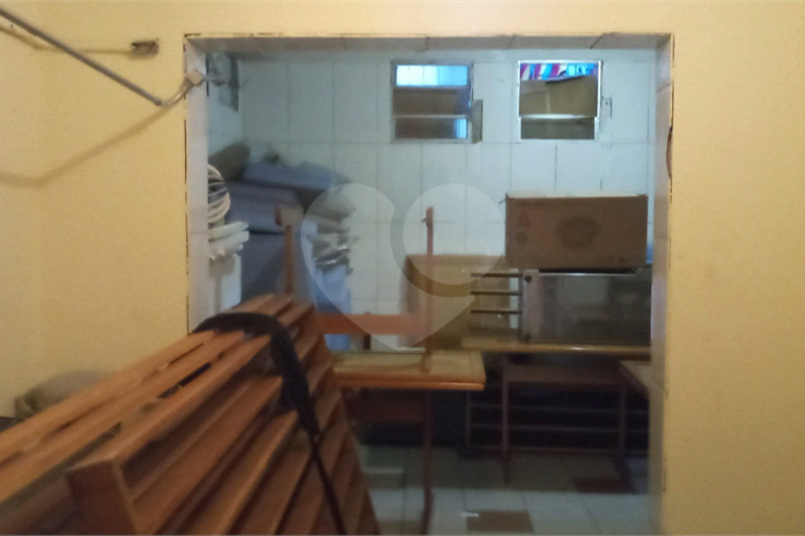 Salão à venda em Tremembé, São Paulo, SP